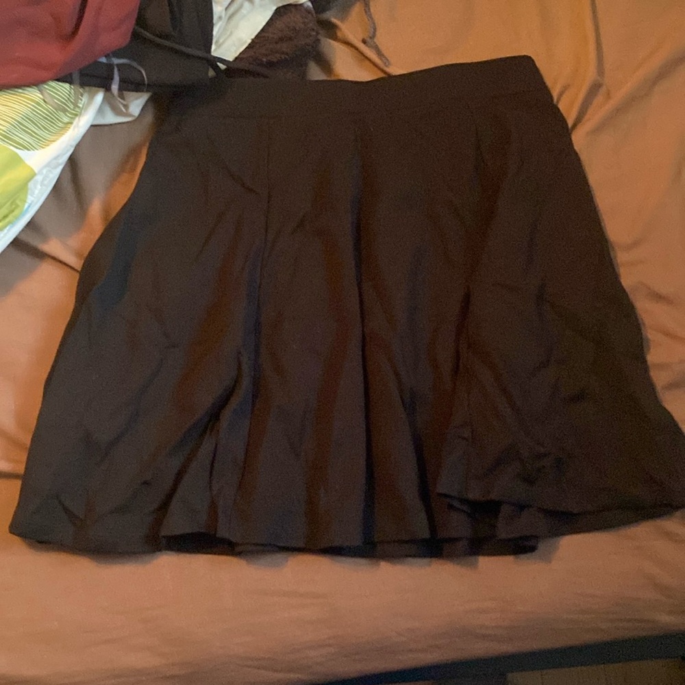 Black skirt